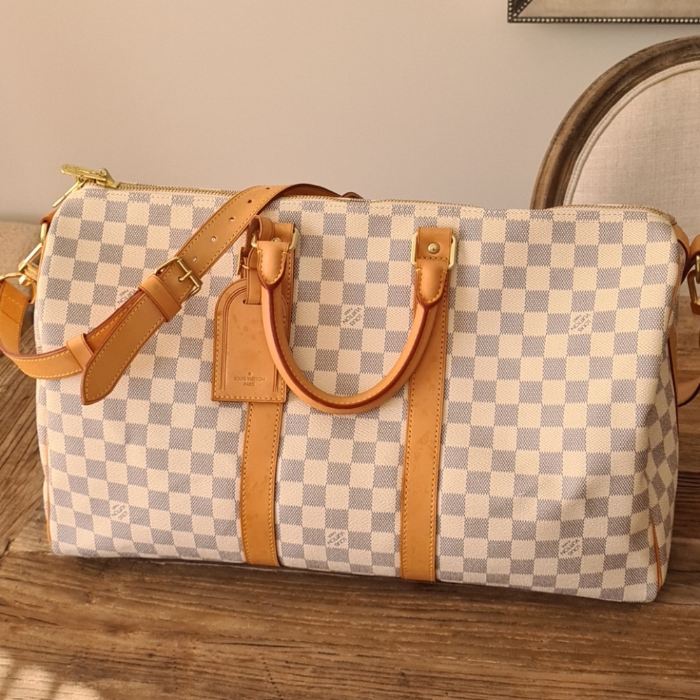 Hand bag